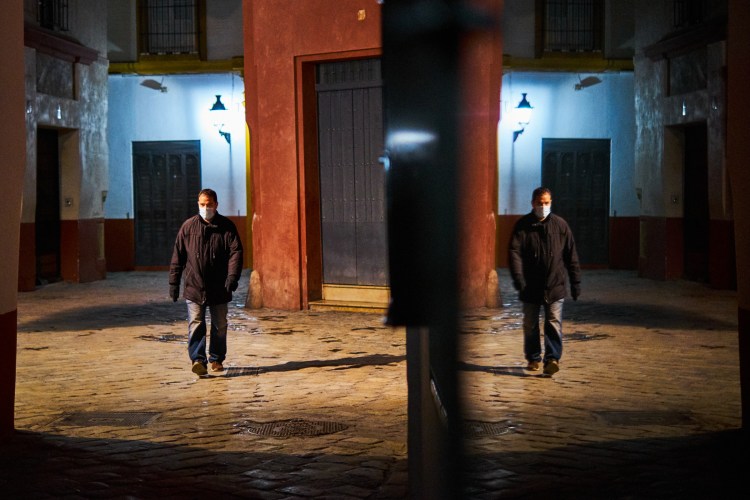 cursos y talleres de fotografia en Sevilla con Rober tomas