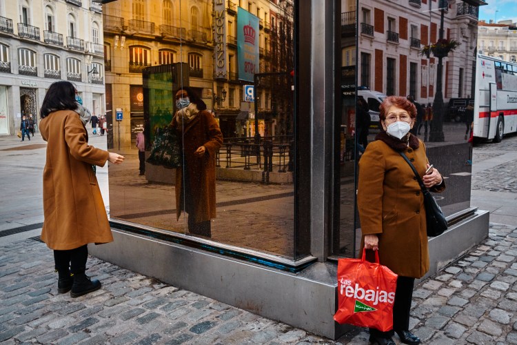 Taller de fotografía de calle en Madrid http://robertomasfoto.com 