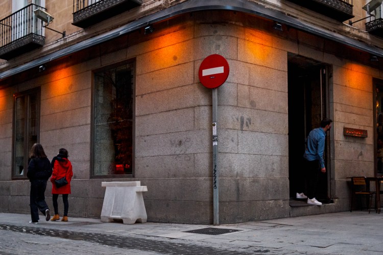 Taller de fotografía de calle en Madrid http://robertomasfoto.com 