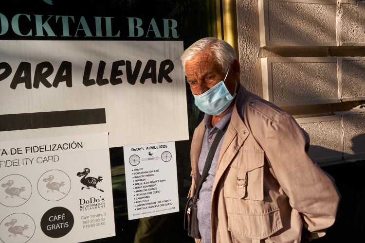 Talleres de fotografia de calle en Valencia rober tomas http://robertomasfoto.com 