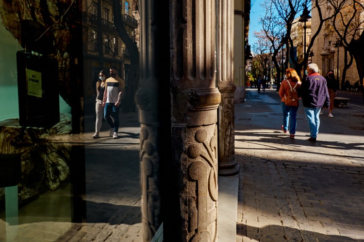 Talleres de fotografia de calle en Valencia rober tomas http://robertomasfoto.com 