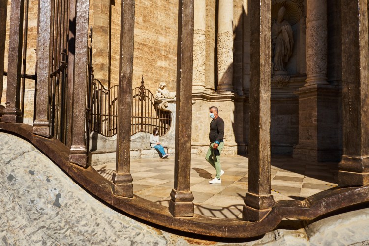 Talleres de fotografia de calle en Valencia rober tomas http://robertomasfoto.com 