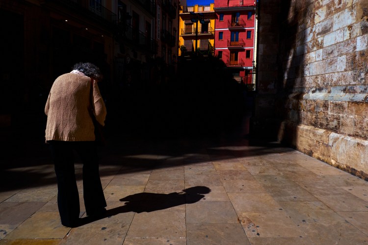 Talleres de fotografia de calle en Valencia rober tomas http://robertomasfoto.com 