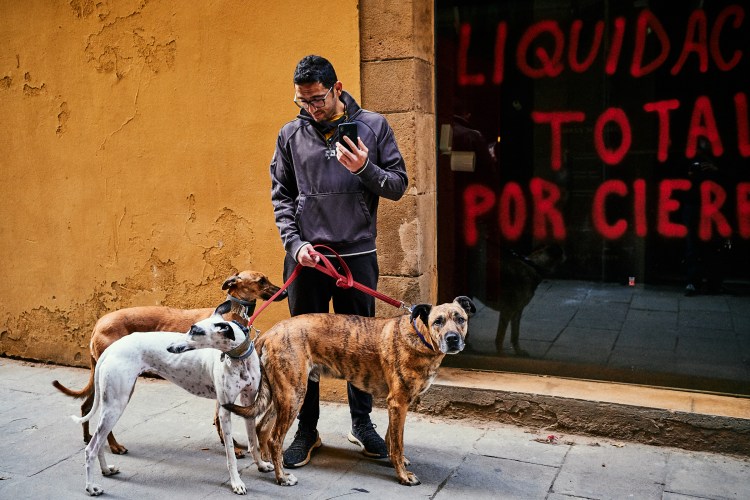 Talleres de Fotografía de Calle en Barcelona con Rober Tomas http://robertomasfoto.com 