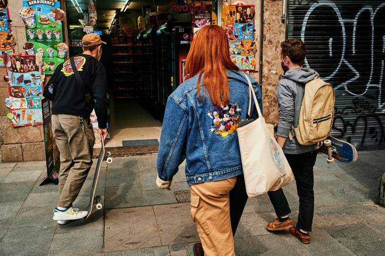 Talleres de Fotografía de Calle en Barcelona con Rober Tomas http://robertomasfoto.com 