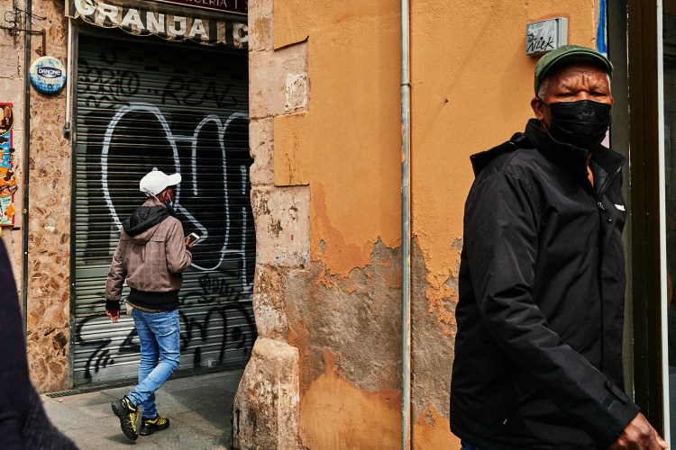 Talleres de Fotografía de Calle en Barcelona con Rober Tomas http://robertomasfoto.com 