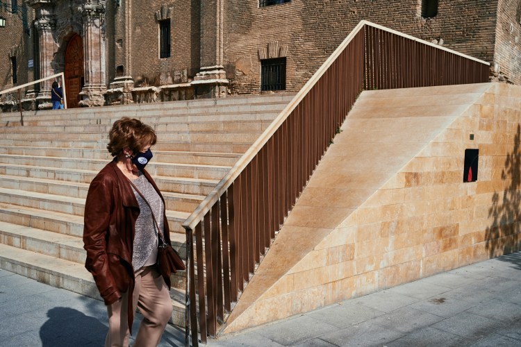 Talleres de Inmersión en la Fotografia de Calle Zaragoza con Rober Tomas