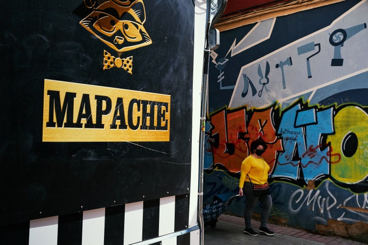 Talleres de Inmersión en la Fotografia de Calle Zaragoza con Rober Tomas