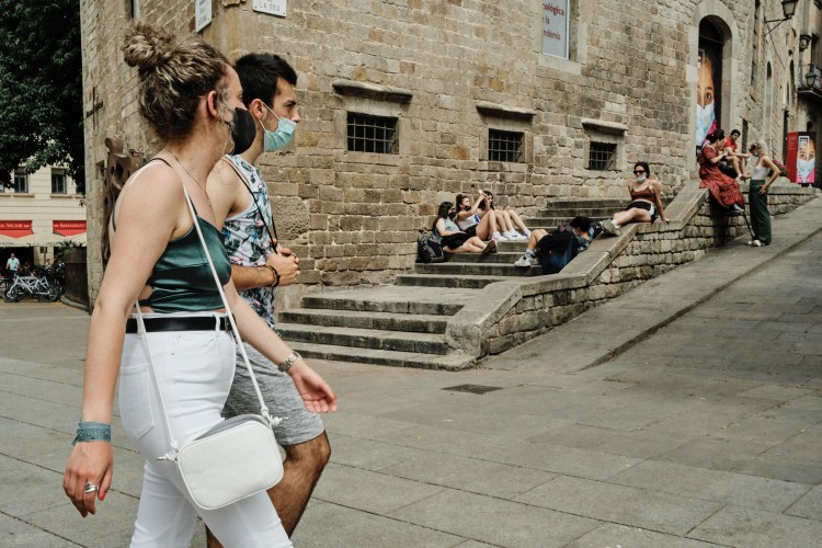 Taller de fotografía de calle en Barcelona, con Rober Tomas,

http://robertomasfoto.com 