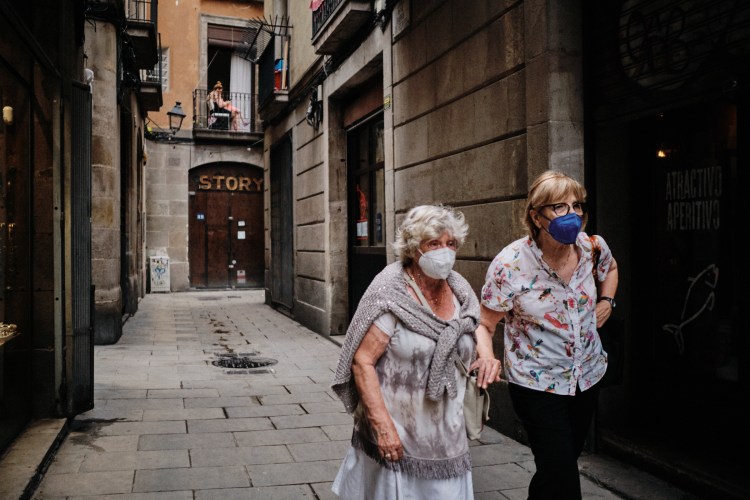 Taller de fotografía de calle en Barcelona, con Rober Tomas,

http://robertomasfoto.com 