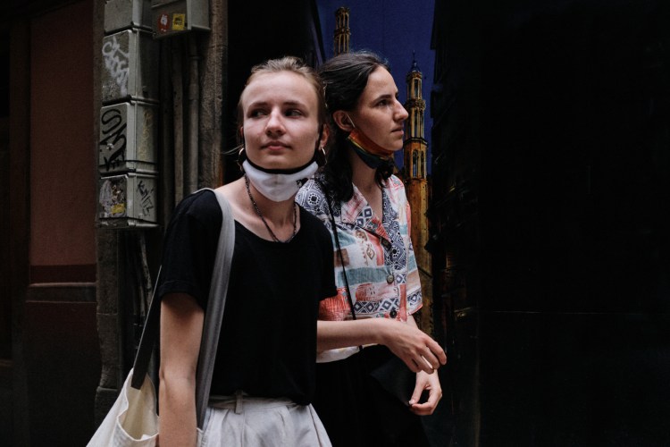 Taller de fotografía de calle en Barcelona, con Rober Tomas,

http://robertomasfoto.com 