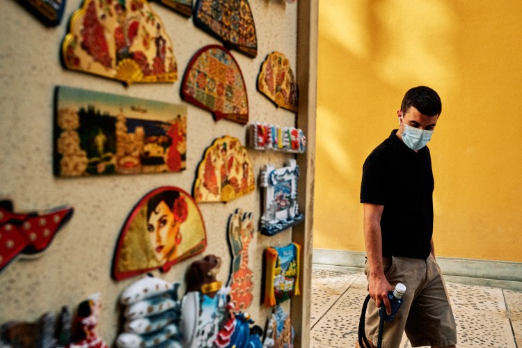 Taller y cursos de fotografia de calle en Malaga con Rober Tomás 