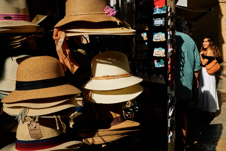 Taller y cursos de fotografia de calle en Malaga con Rober Tomás 