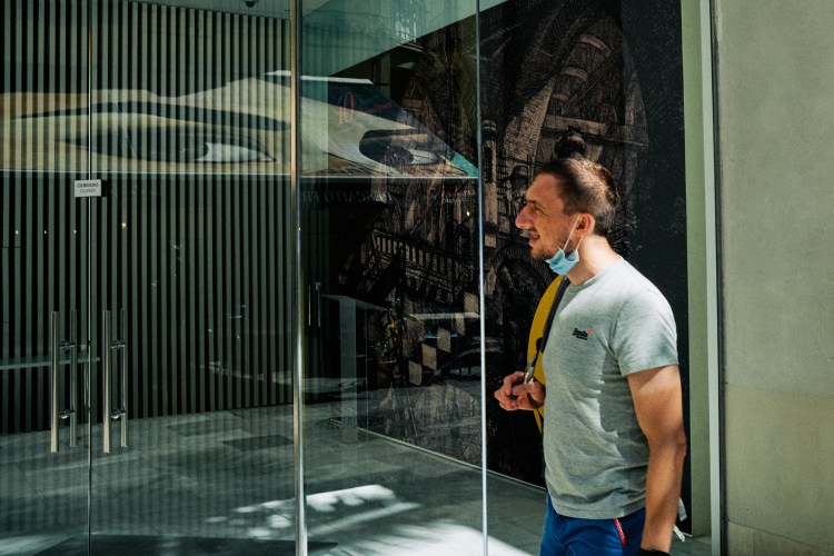 Taller y cursos de fotografia de calle en Malaga con Rober Tomás 