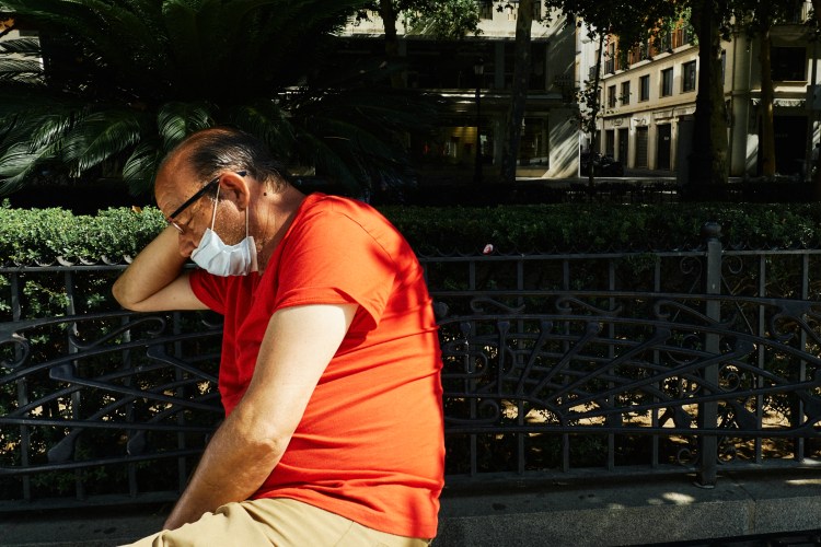 Taller de fotografía de calle en Sevilla, con Rober Tomas,

http://robertomasfoto.com 