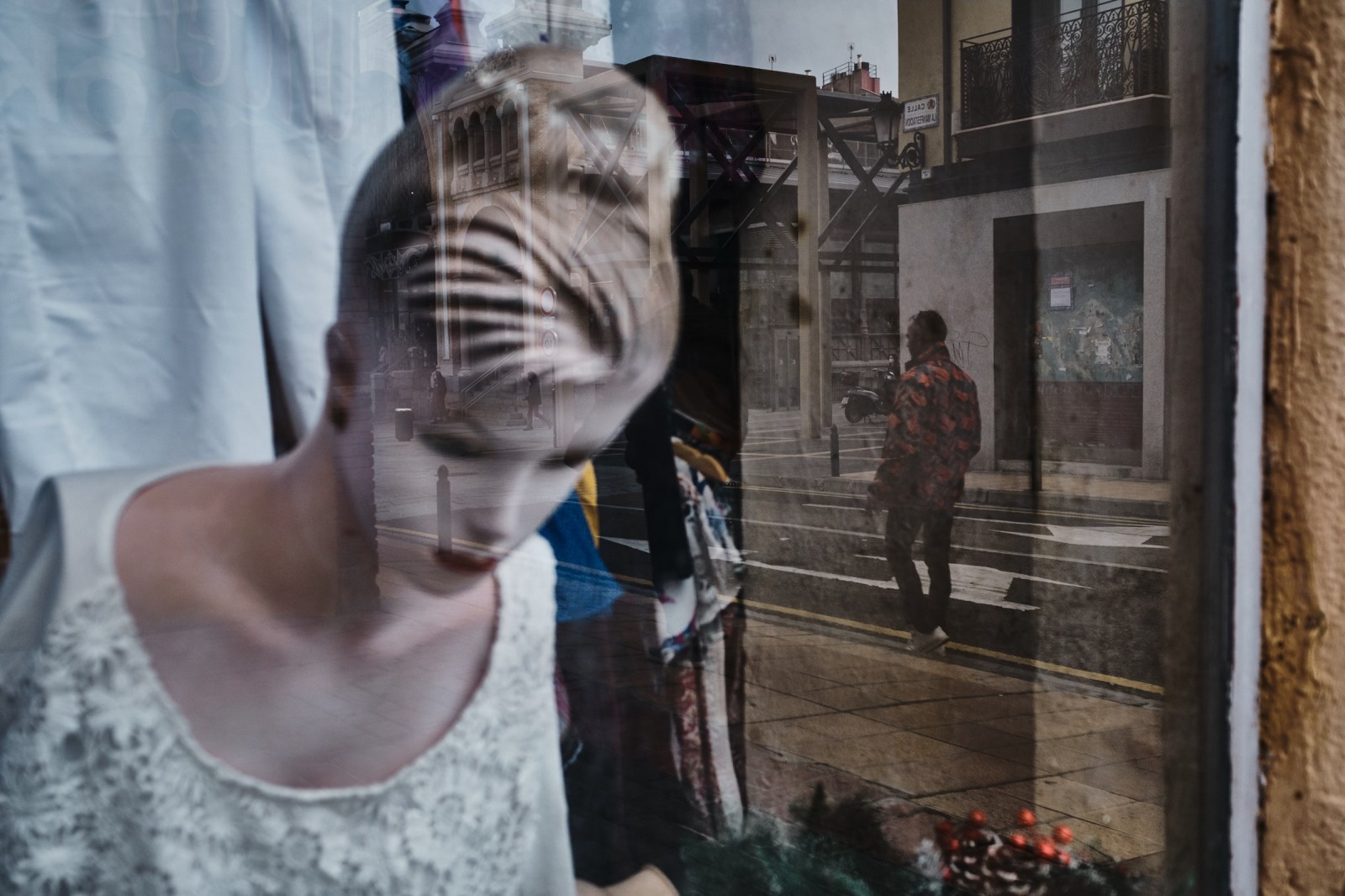 Talleres de Fotografia de Calle en Zaragoza con Rober Tomás, http://robertomasfoto.com 