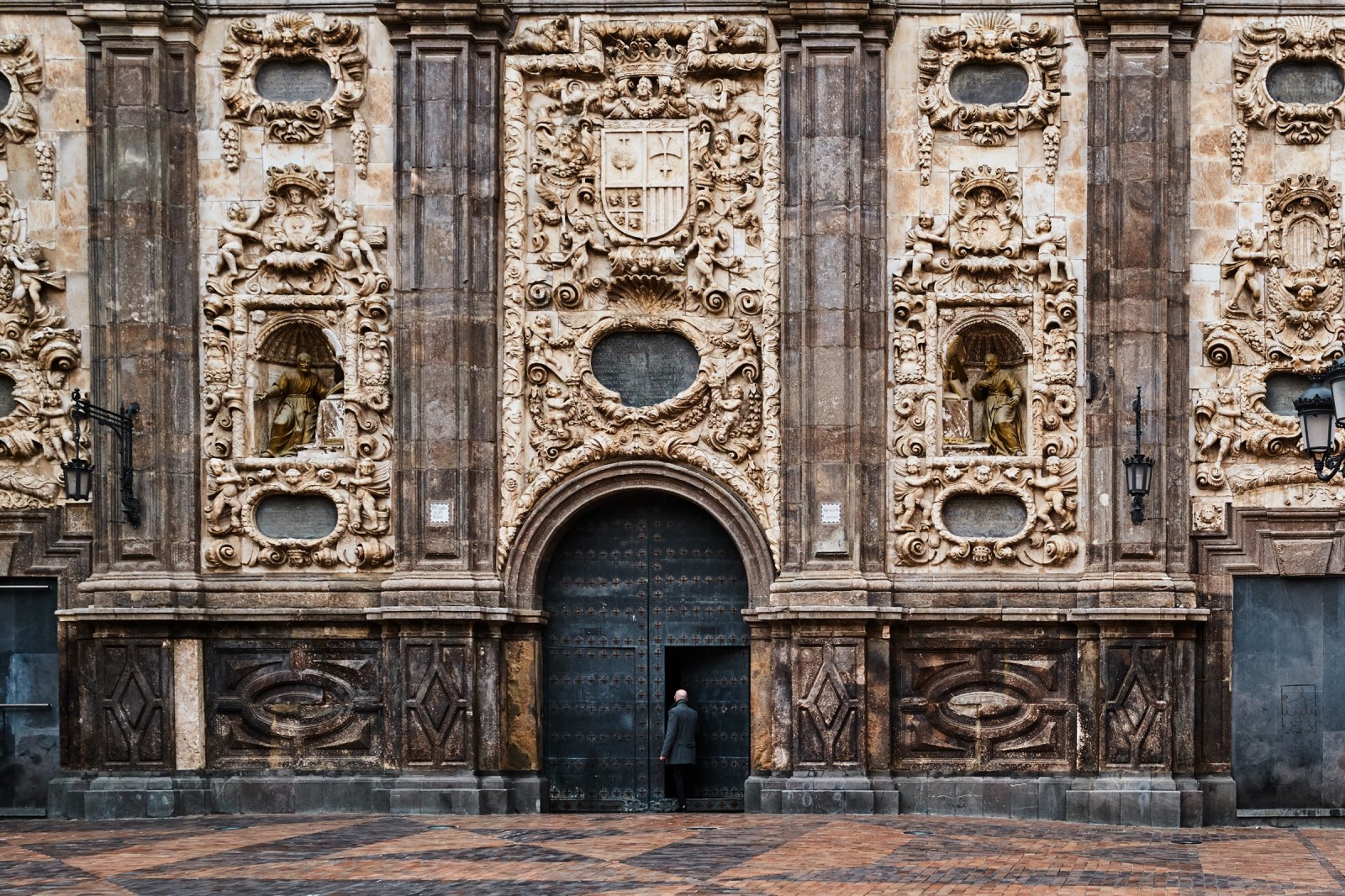 Talleres de Fotografia de Calle en Zaragoza con Rober Tomás, http://robertomasfoto.com 