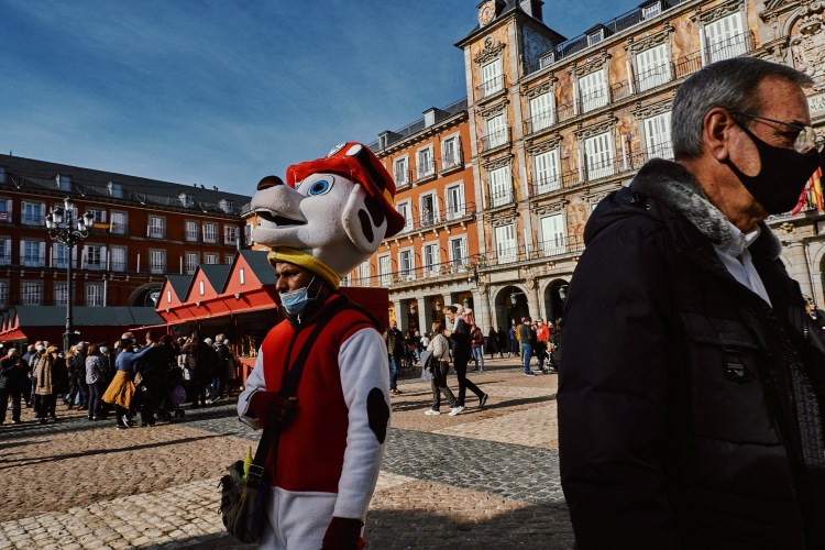 Taller de Fotografía de Calle en Madrid. http://robertomasfoto.com  Rober Tomas