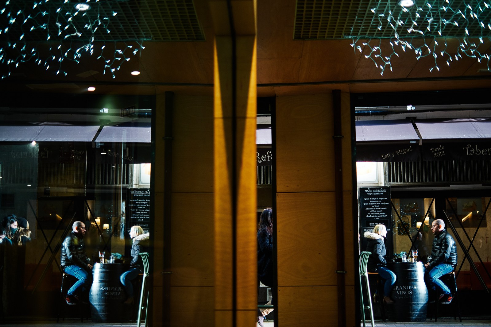 Talleres de Fotografia de Calle en Zaragoza con Rober Tomás http://robertomasfoto.com 