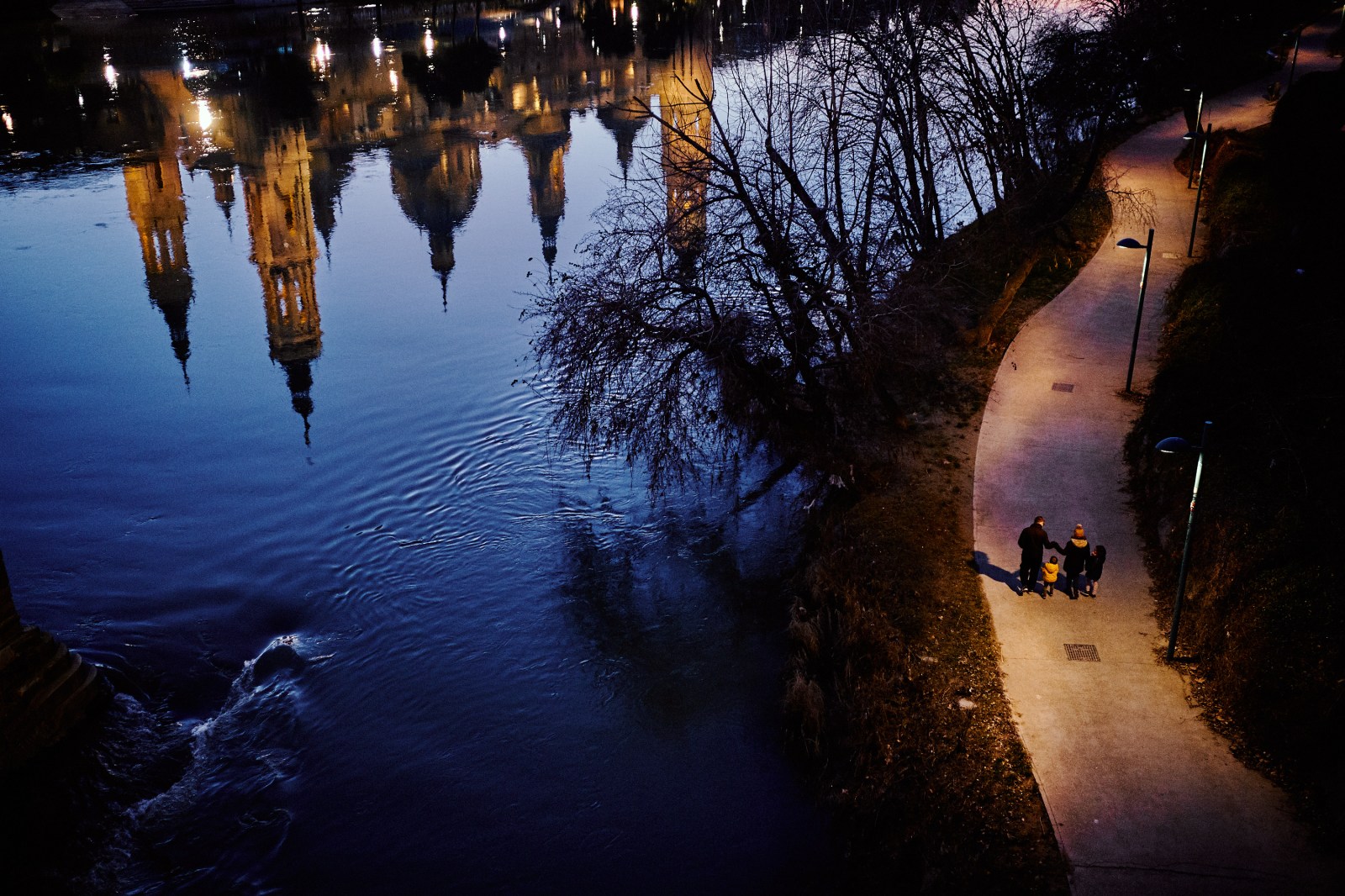 Talleres de Fotografia de Calle en Zaragoza con Rober Tomás http://robertomasfoto.com 