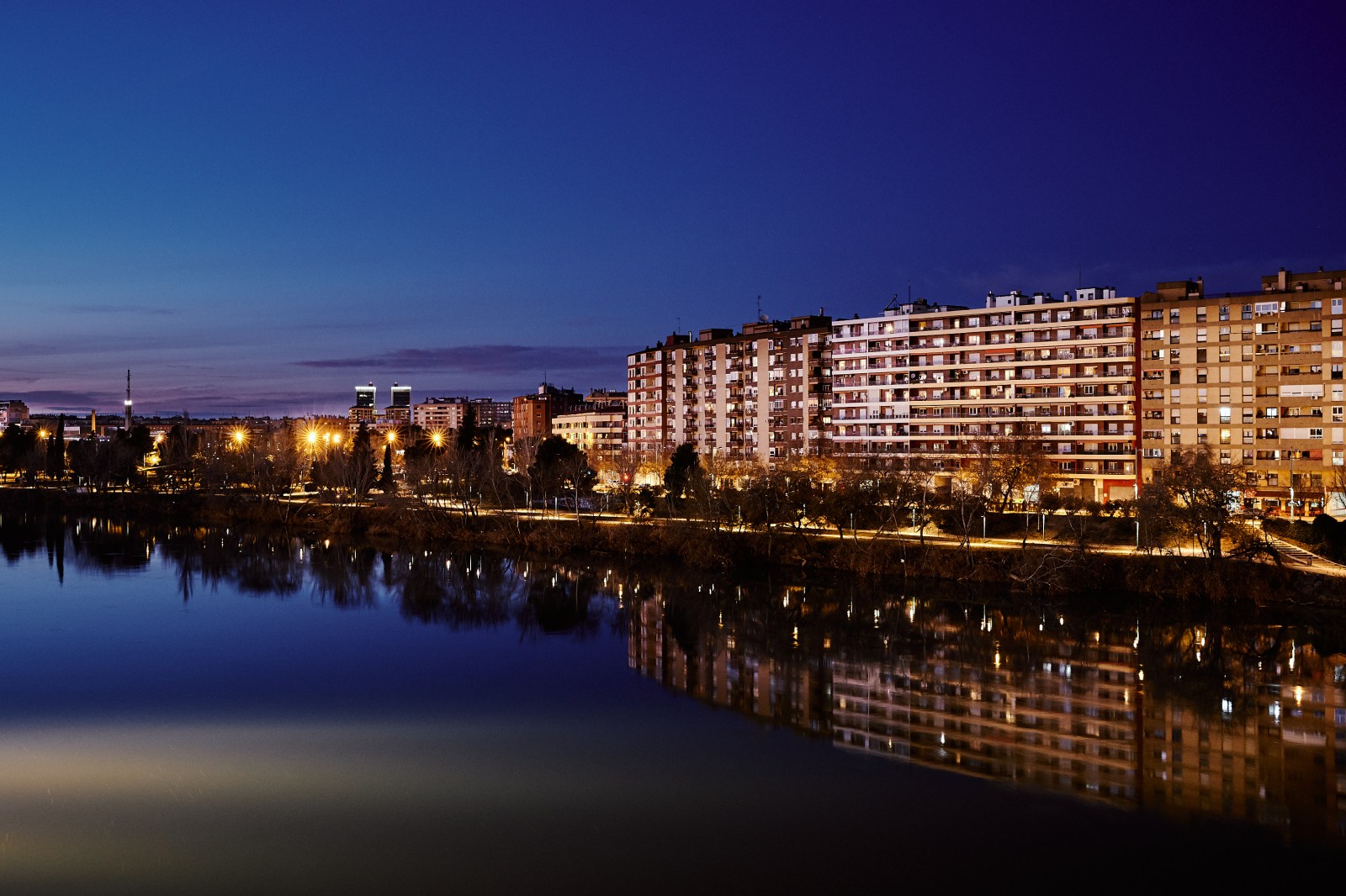 Talleres de Fotografia de Calle en Zaragoza con Rober Tomás http://robertomasfoto.com 
