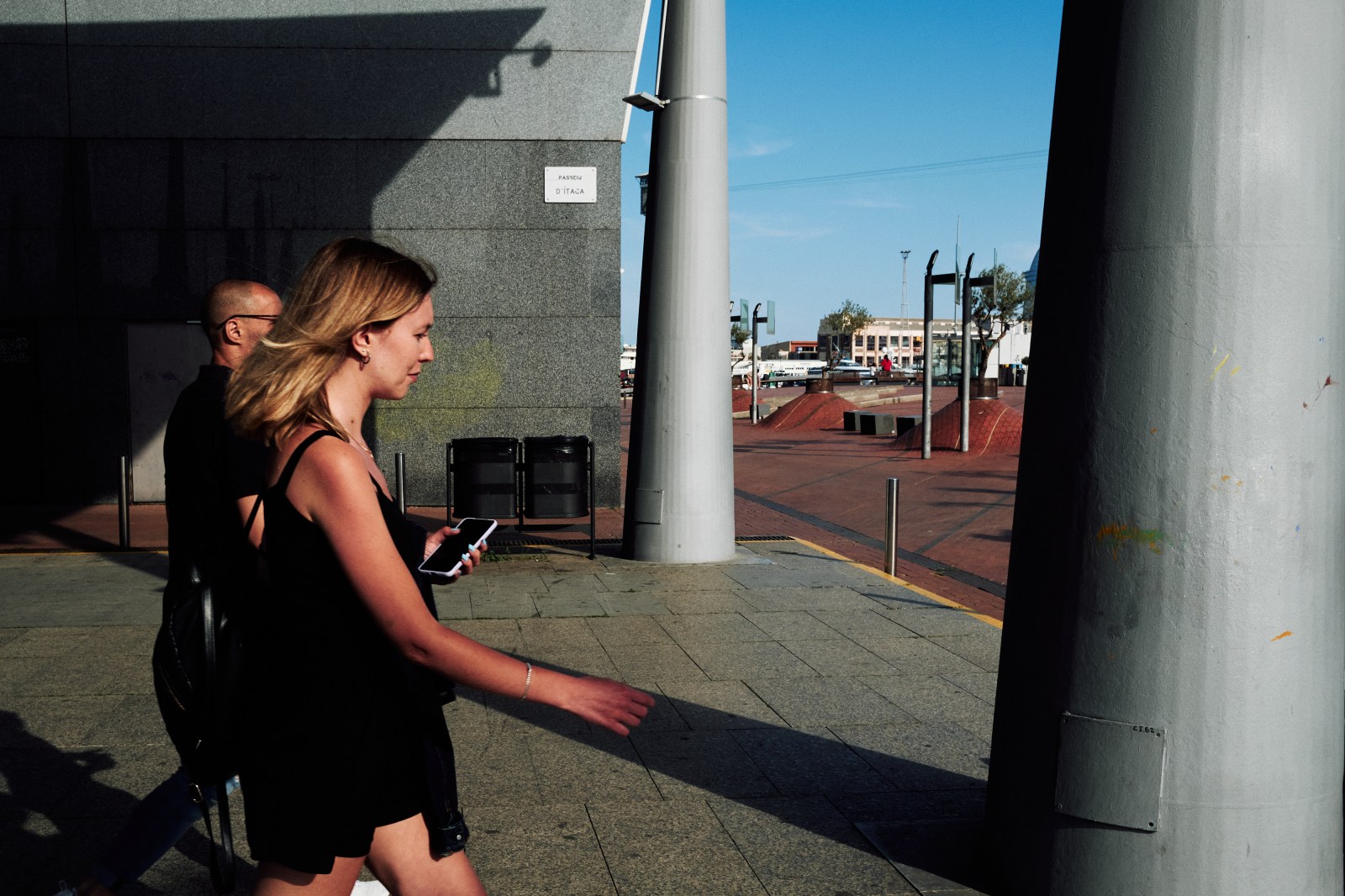 Taller de fotografia de calle con Rober Tomas en Barcelona. http://robertomasfoto.com 