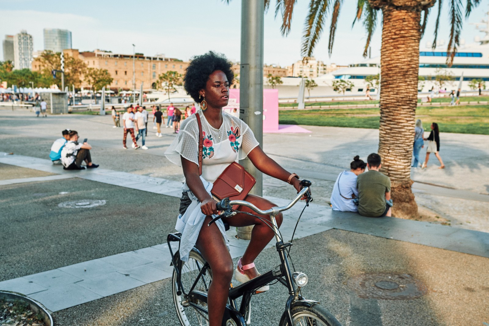 Taller de fotografia de calle con Rober Tomas en Barcelona. http://robertomasfoto.com 