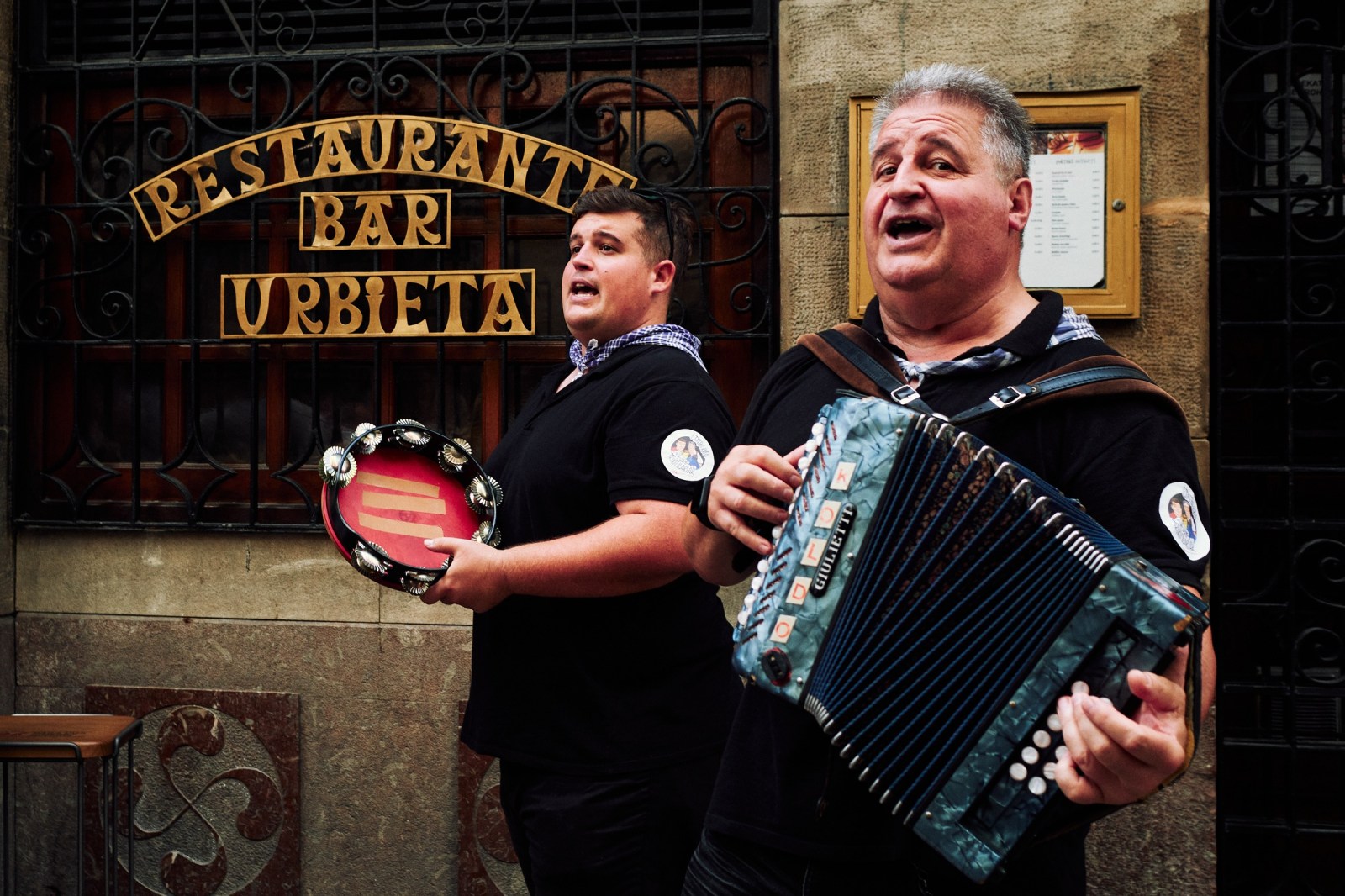 Talleres y cursos de fotografía de calle en Bilbao con Rober Tomás. http://robertomasfoto.com 
