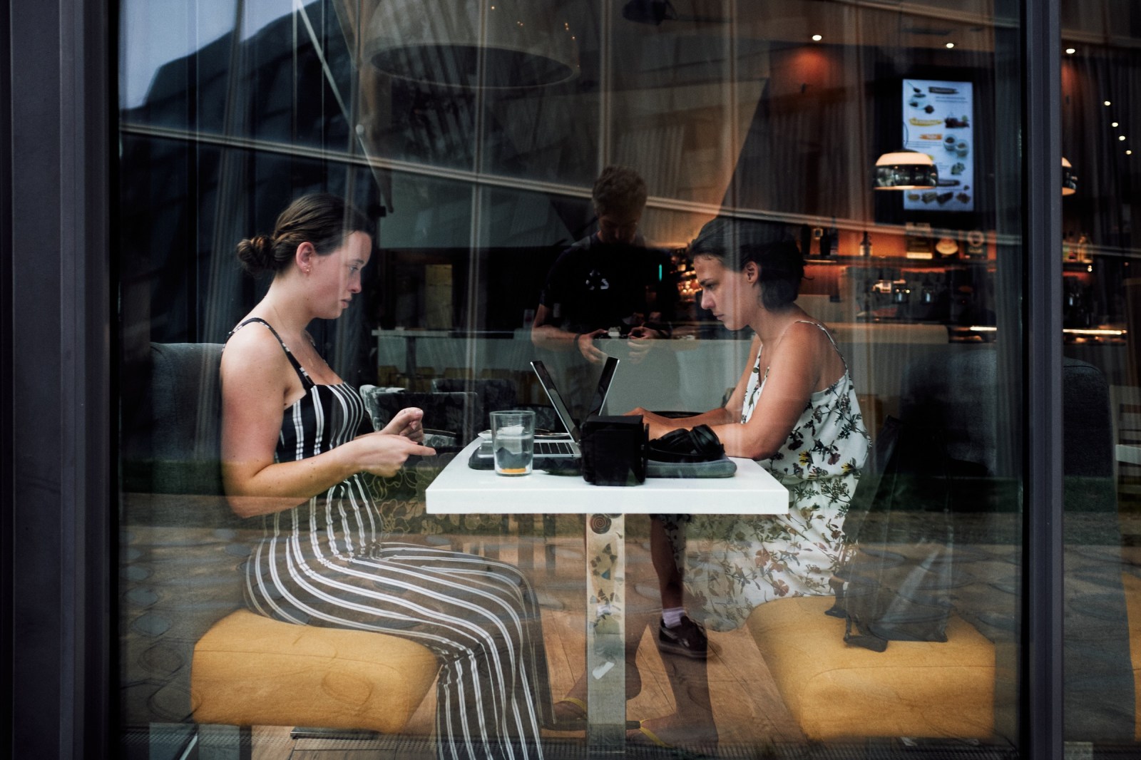 Talleres y cursos de fotografía de calle en Bilbao con Rober Tomás. http://robertomasfoto.com 