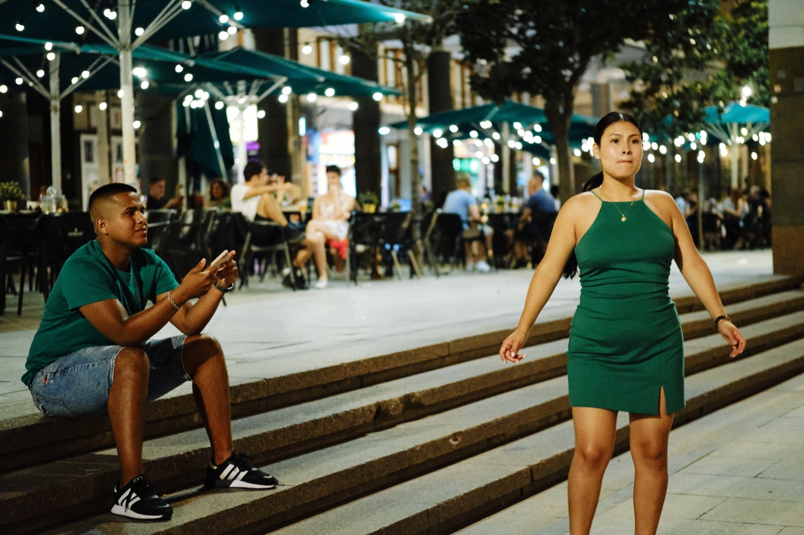 Taller de Fotografia de Calle Nocturna en Zaragoza con Rober Tomás en http://robertomasfoto.com 
