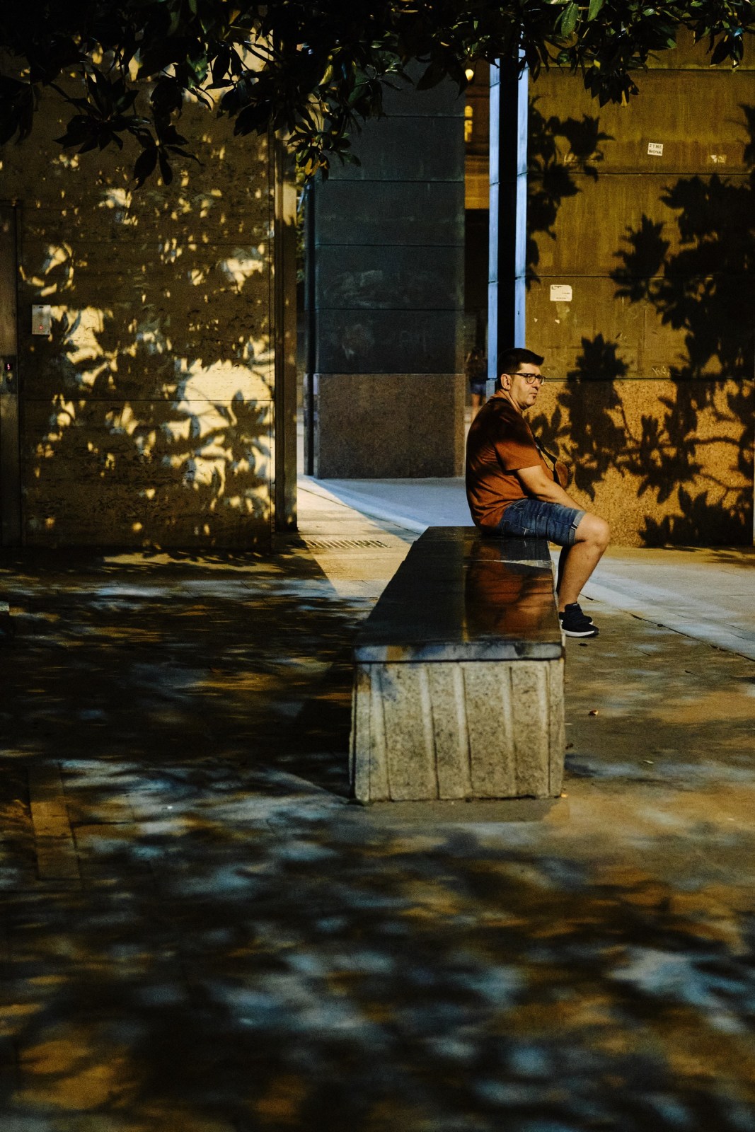 Taller de Fotografia de Calle Nocturna en Zaragoza con Rober Tomás en http://robertomasfoto.com 