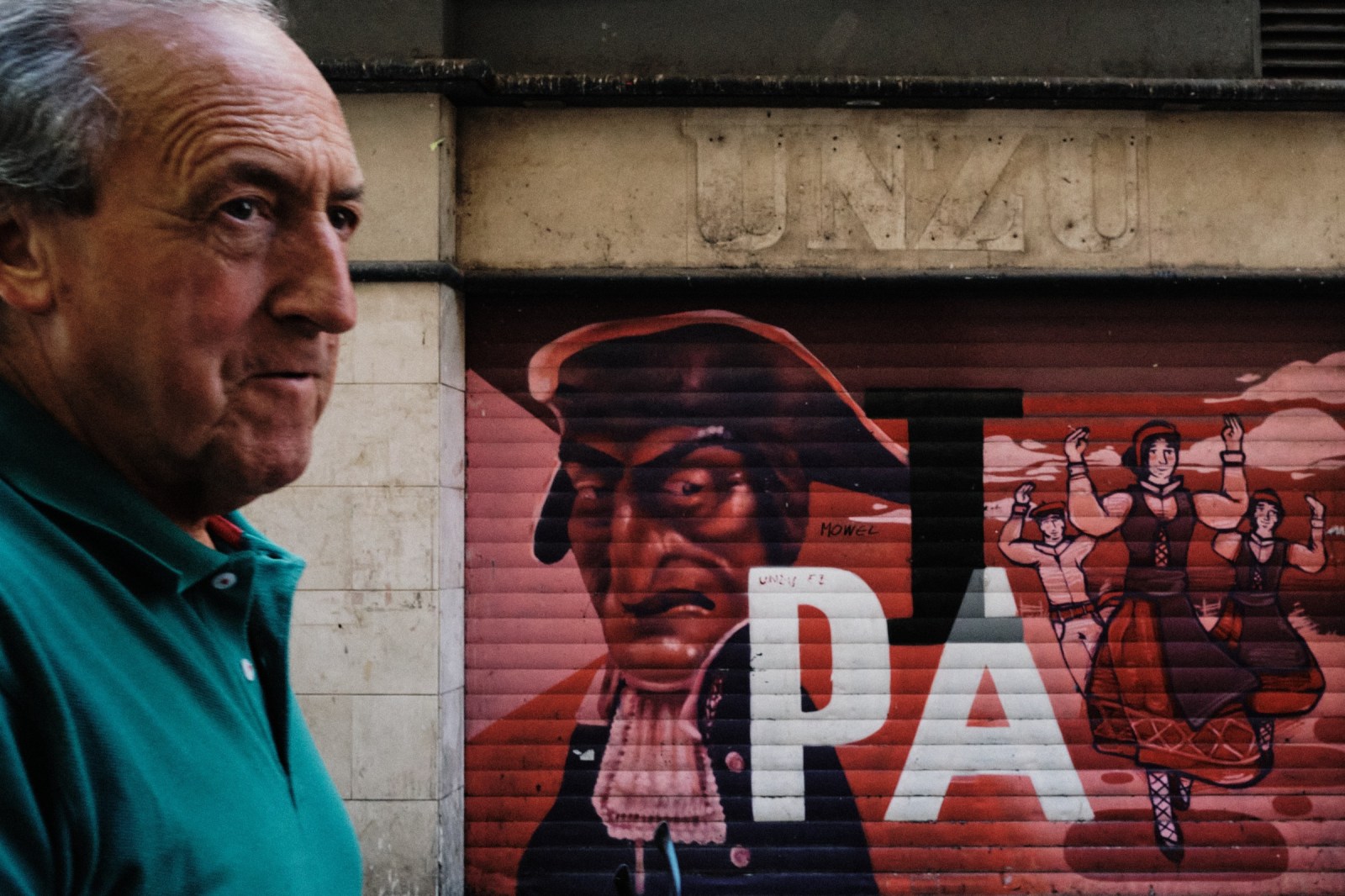 Taller de Fotografía de Calle en Pamplona con Rober Tomás en http://robertomasfoto.com 