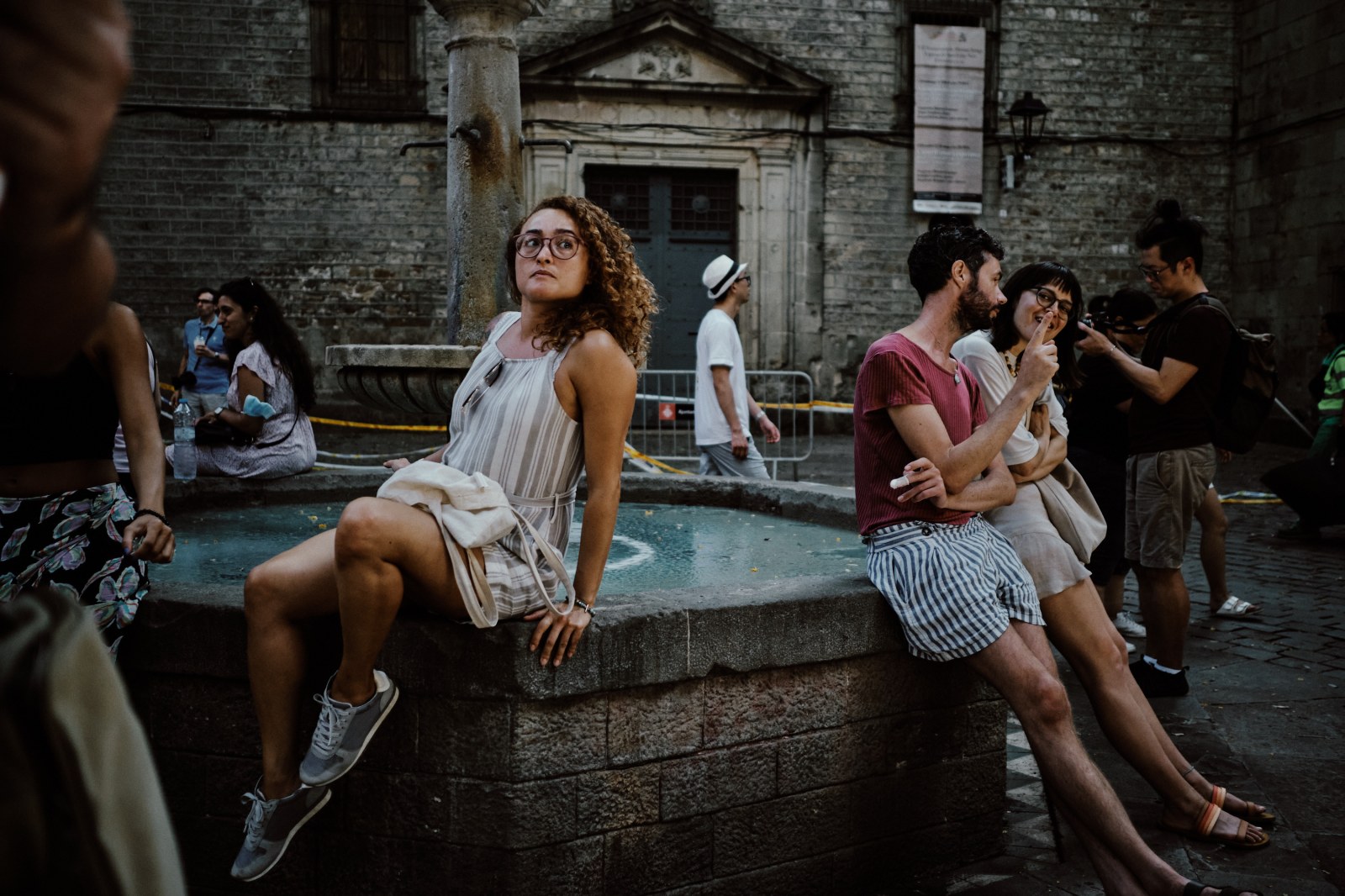 Talleres y Cursos de Fotografia de Calle en Barcelona con Rober Tomás en http://robertomasfoto.com 