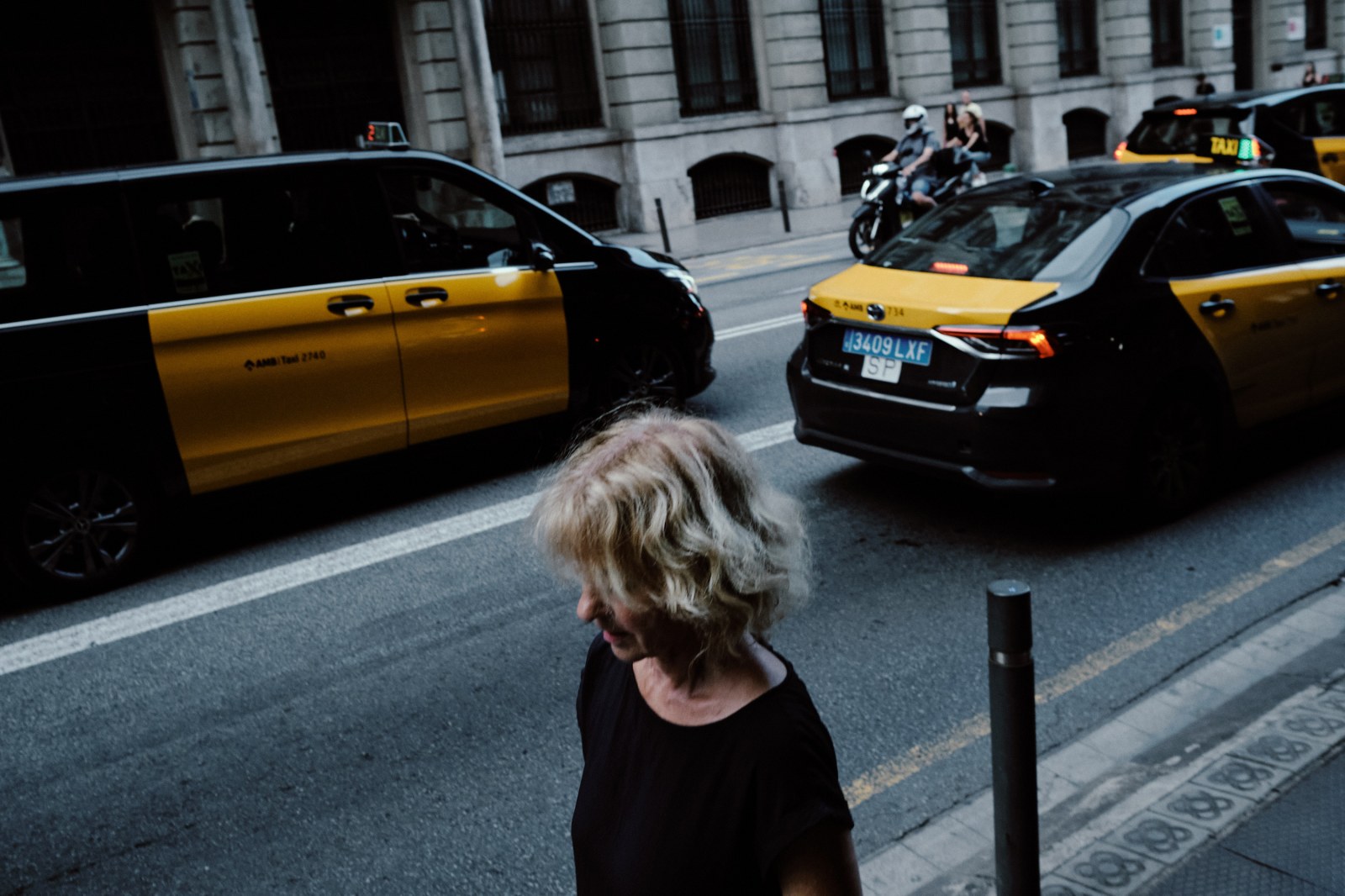 Talleres y Cursos de Fotografia de Calle en Barcelona con Rober Tomás en http://robertomasfoto.com 