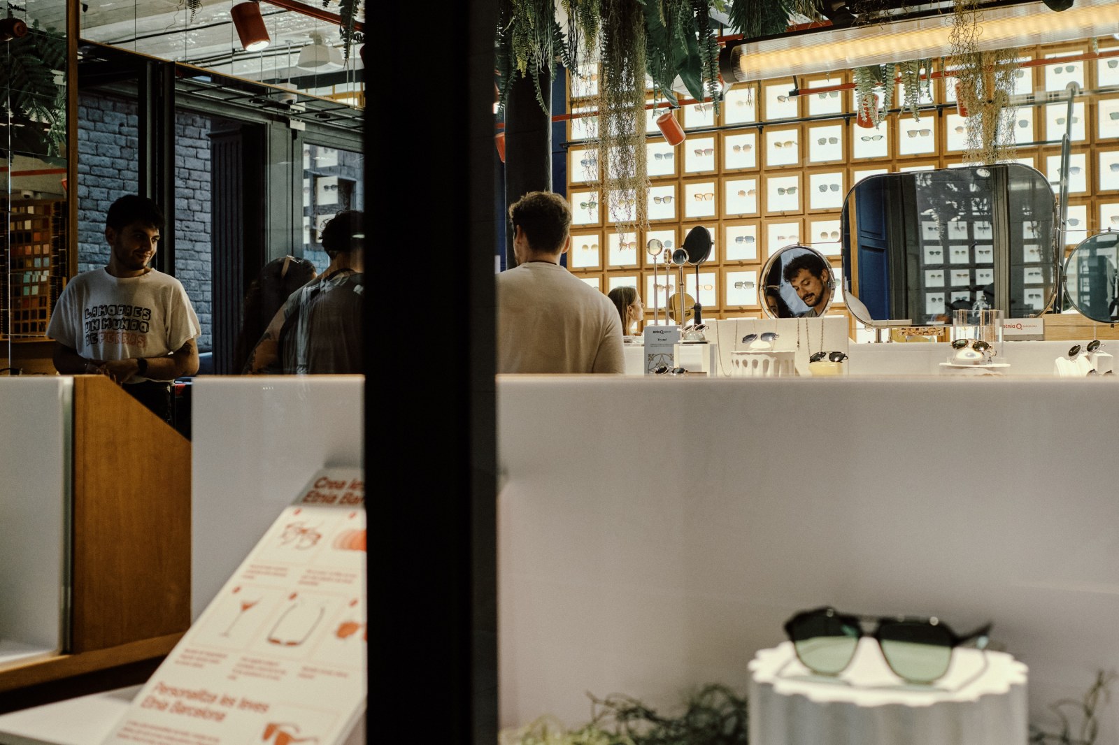 Talleres y Cursos de Fotografia de Calle en Barcelona con Rober Tomás en http://robertomasfoto.com 