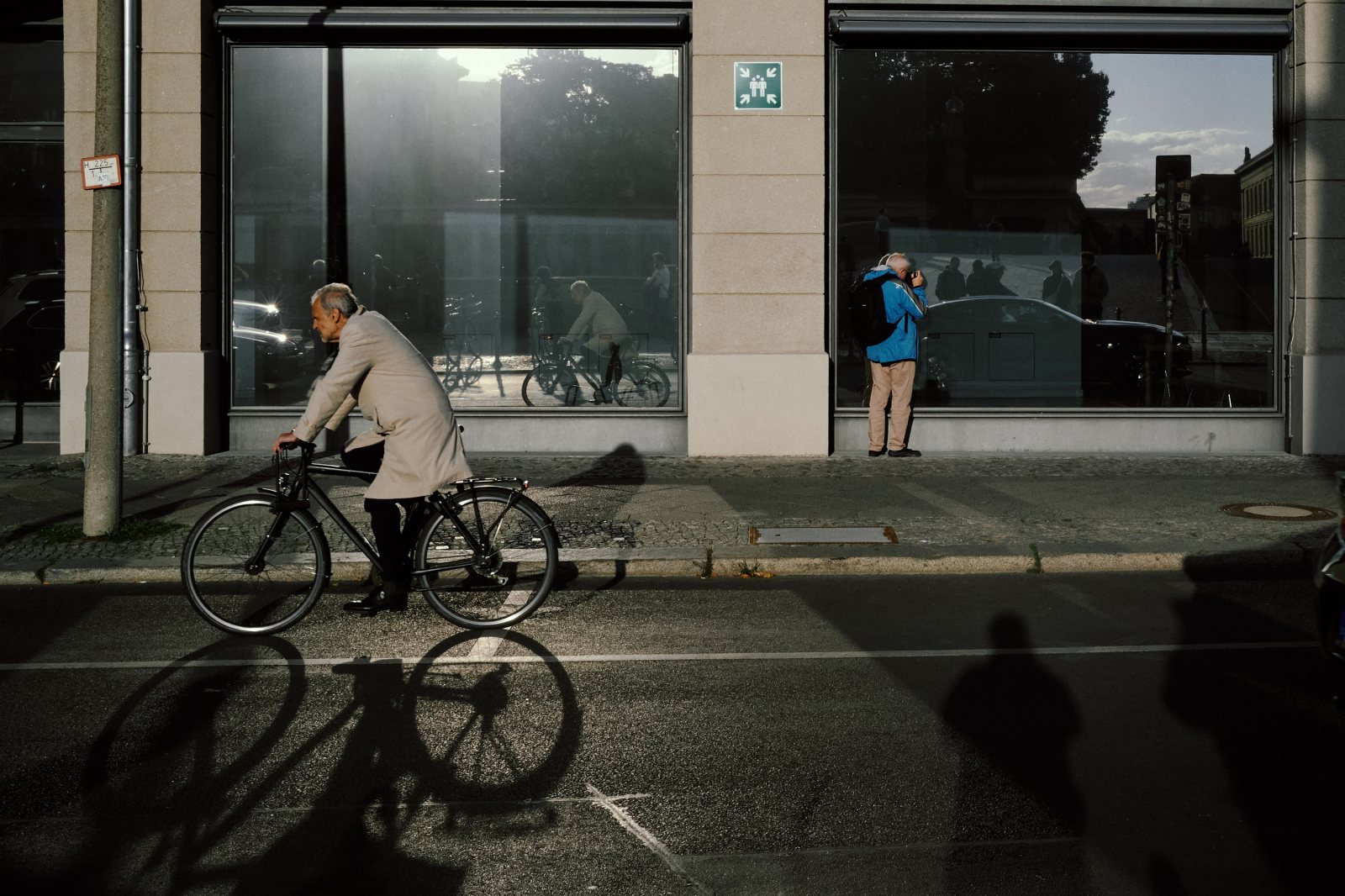 Taller de inmersion en Fotografia de Calle en Berlín (Alemania) con Rober Tomas, en http://robertomasfoto.com 