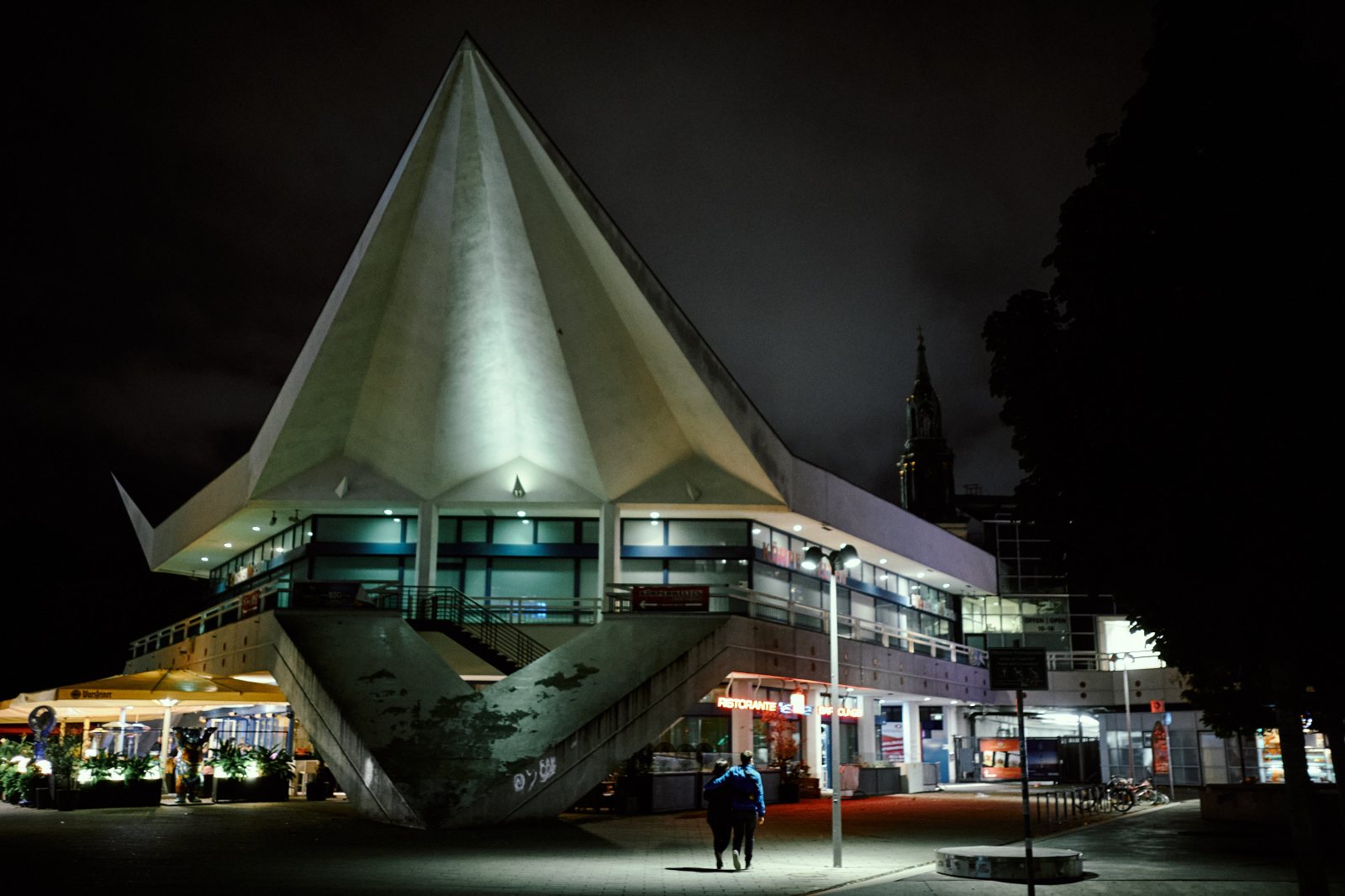 Taller de inmersion en Fotografia de Calle en Berlín (Alemania) con Rober Tomas, en http://robertomasfoto.com 