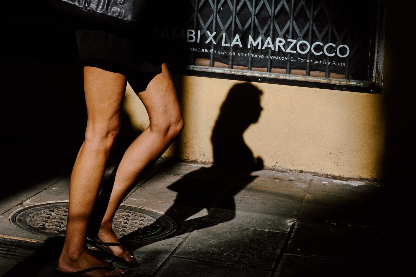 Talleres de fotografia de calle con Rober Tomas en Barcelona http://robertomasfoto.com 