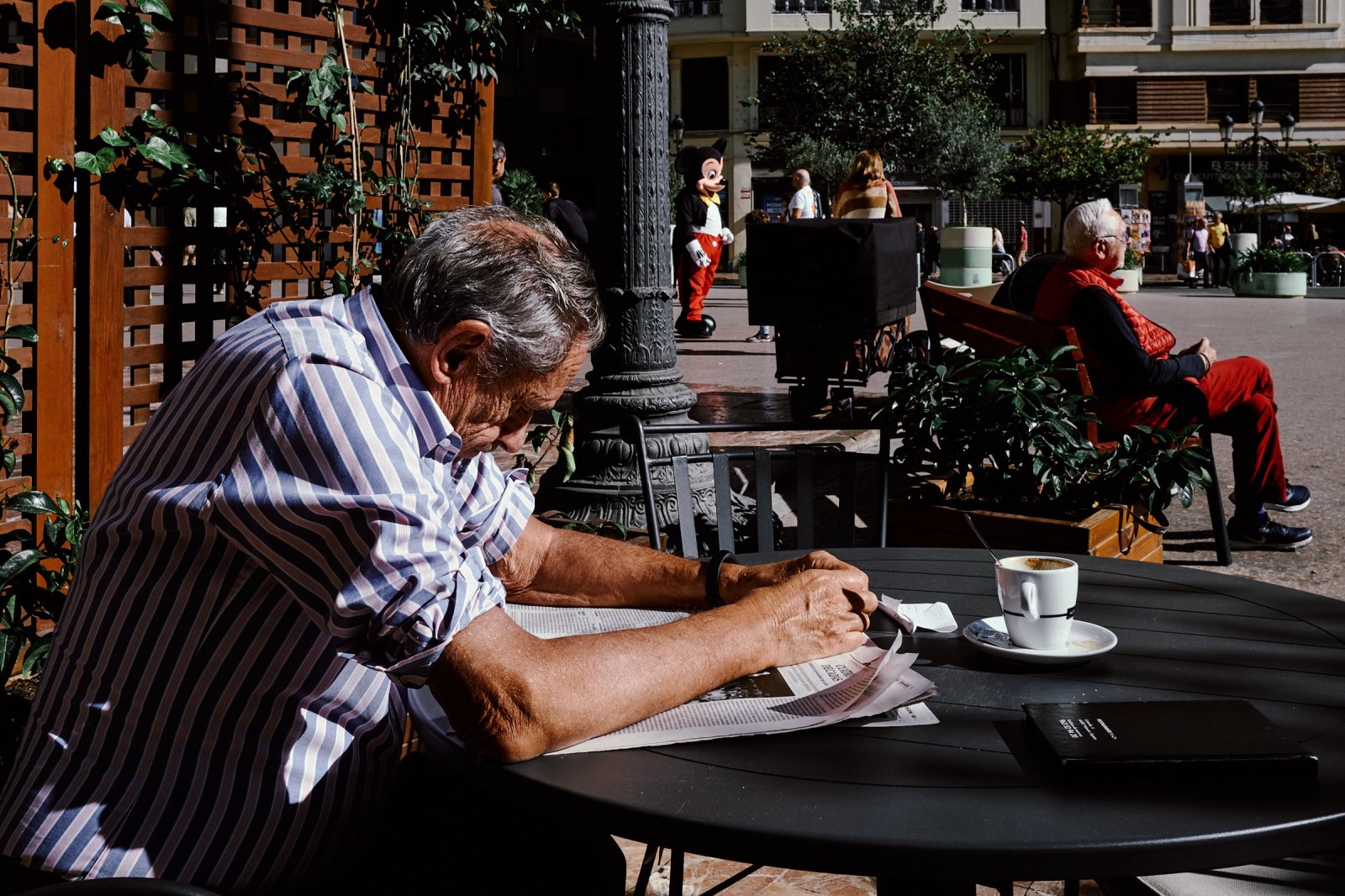 Taller de Fotografia de Calle en Valencia con Rober Tomas. http://robertomasfoto.com 
