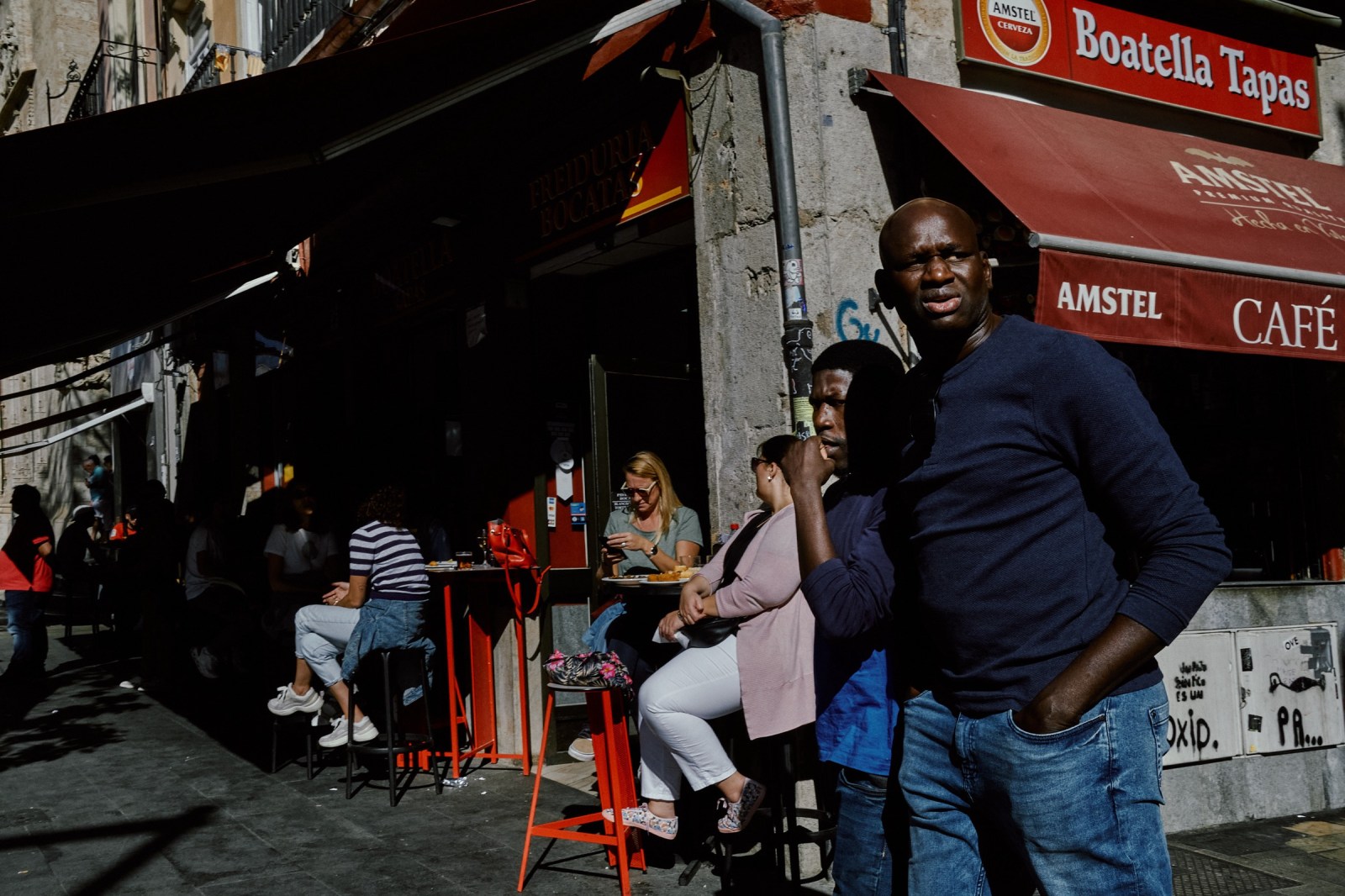 Taller de Fotografia de Calle en Valencia con Rober Tomas. http://robertomasfoto.com 