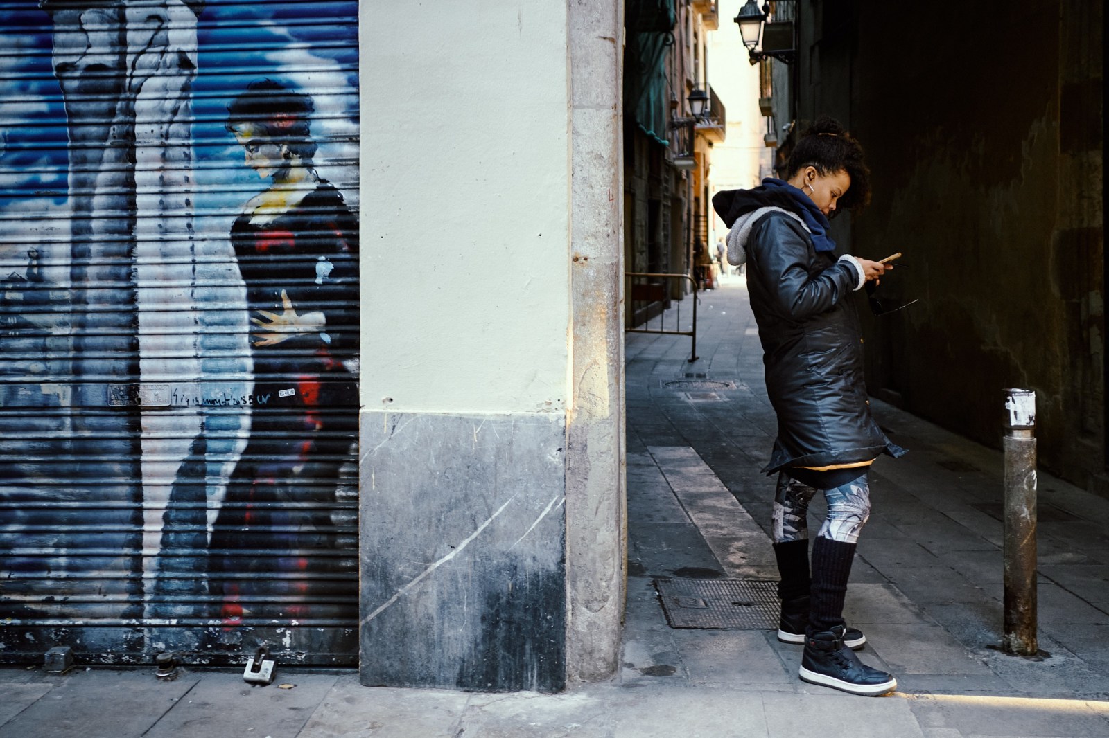 Talleres y cursos de fotografía de calle con Rober Tomas en Barcelona. http://robertomasfoto.com 