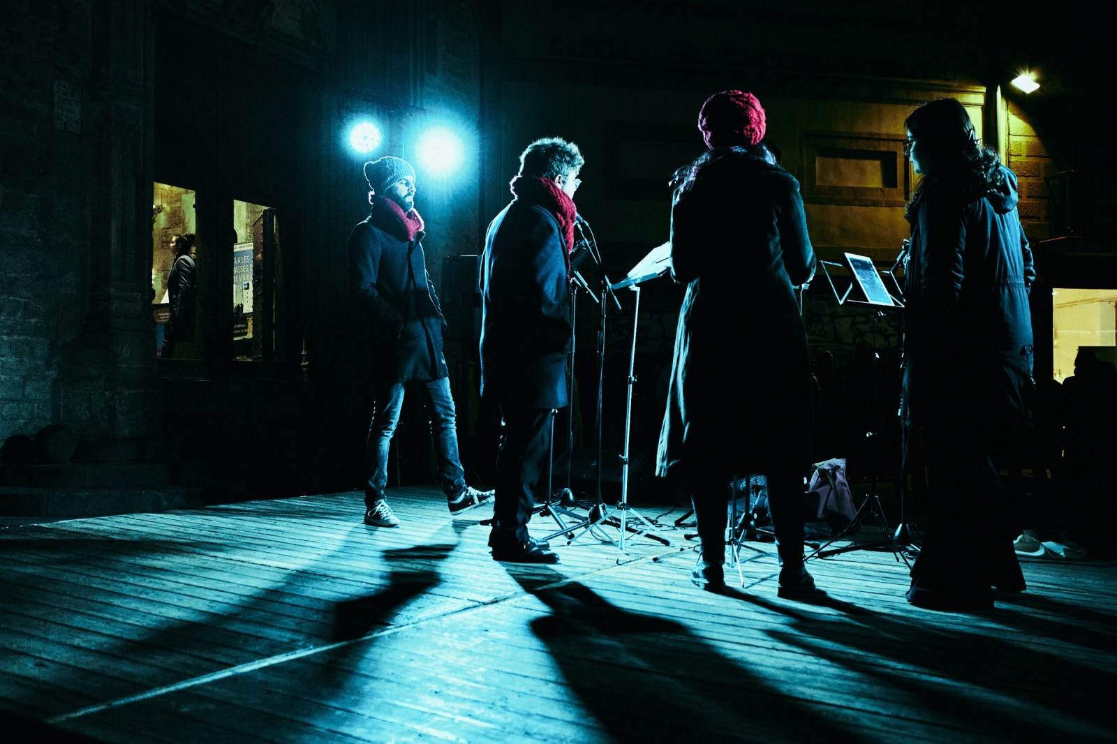 Talleres y cursos de fotografía de calle con Rober Tomas en Barcelona. http://robertomasfoto.com 