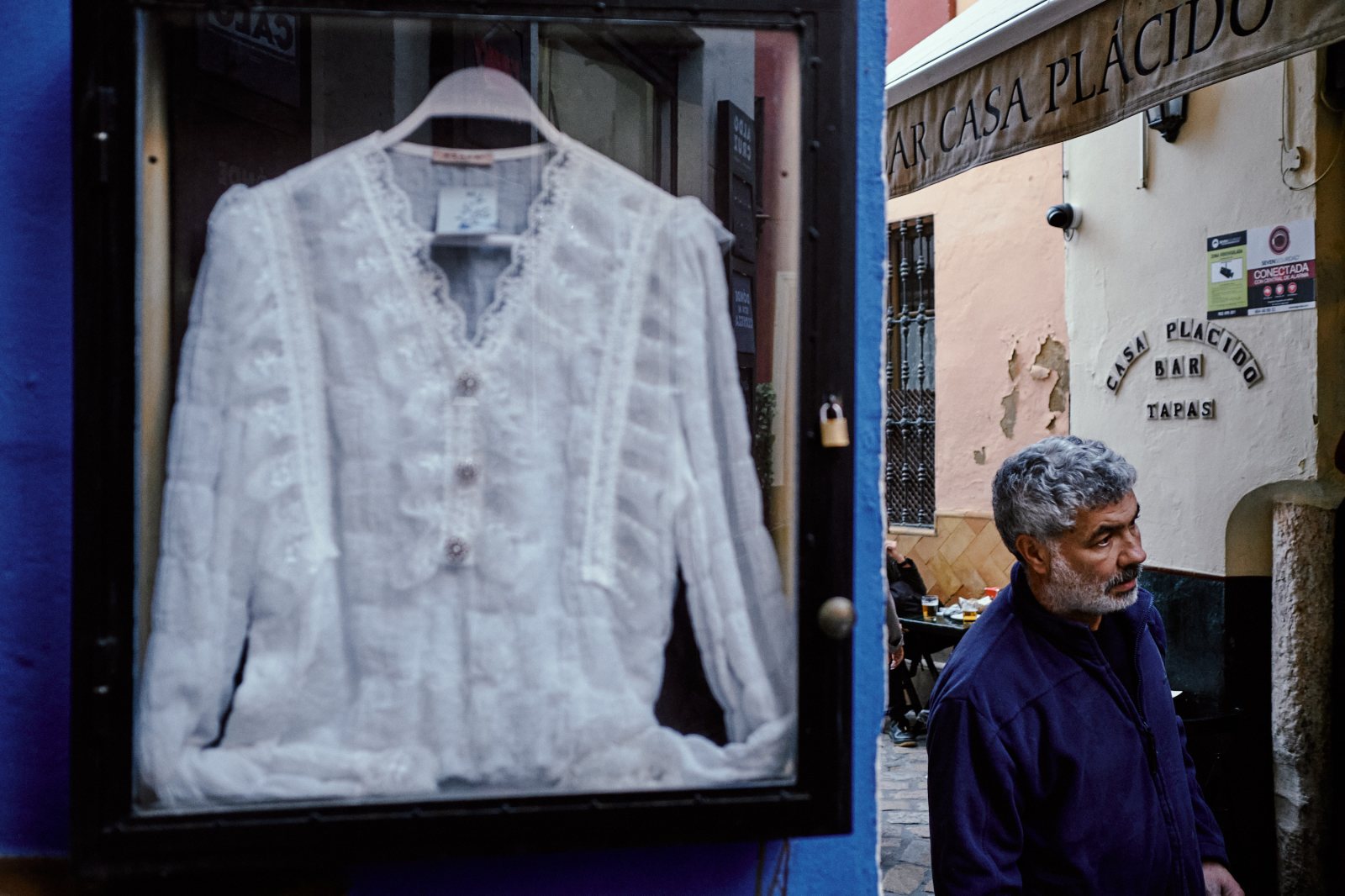 Talleres y cursos de Fotografía en Sevilla con Rober Tomás en https://robertomasfoto.com/talleres-de-fotografia/ 