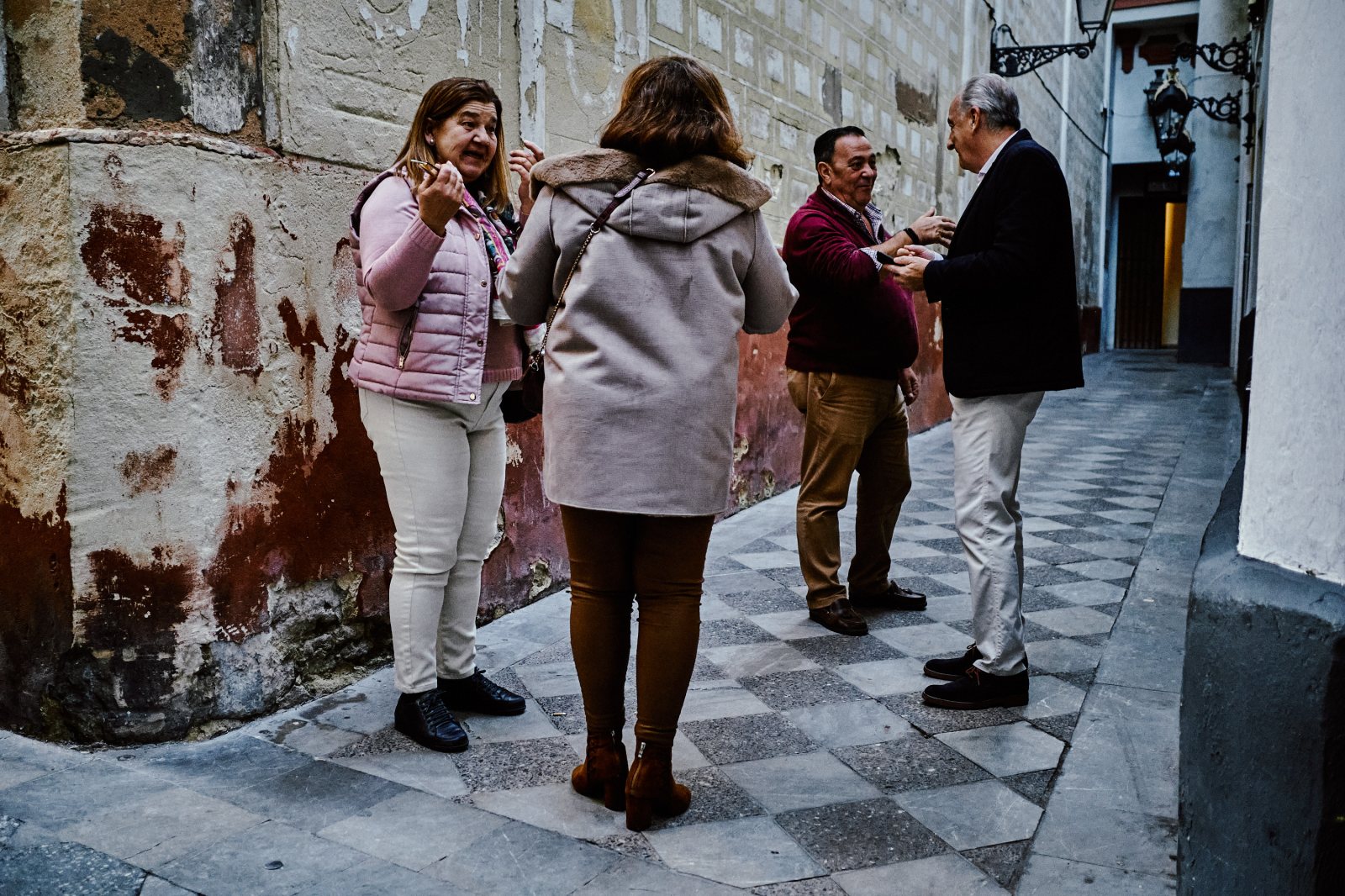 Talleres y cursos de Fotografía en Sevilla con Rober Tomás en https://robertomasfoto.com/talleres-de-fotografia/ 