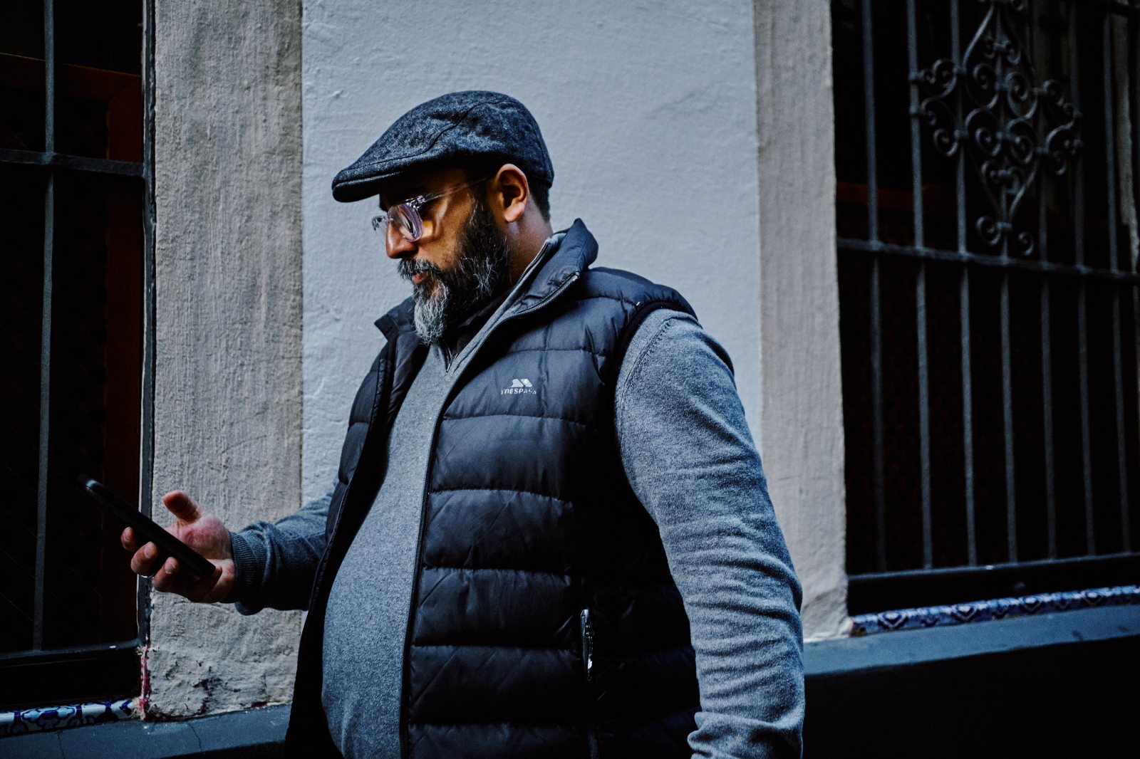 Talleres y cursos de Fotografía en Sevilla con Rober Tomás en https://robertomasfoto.com/talleres-de-fotografia/ 