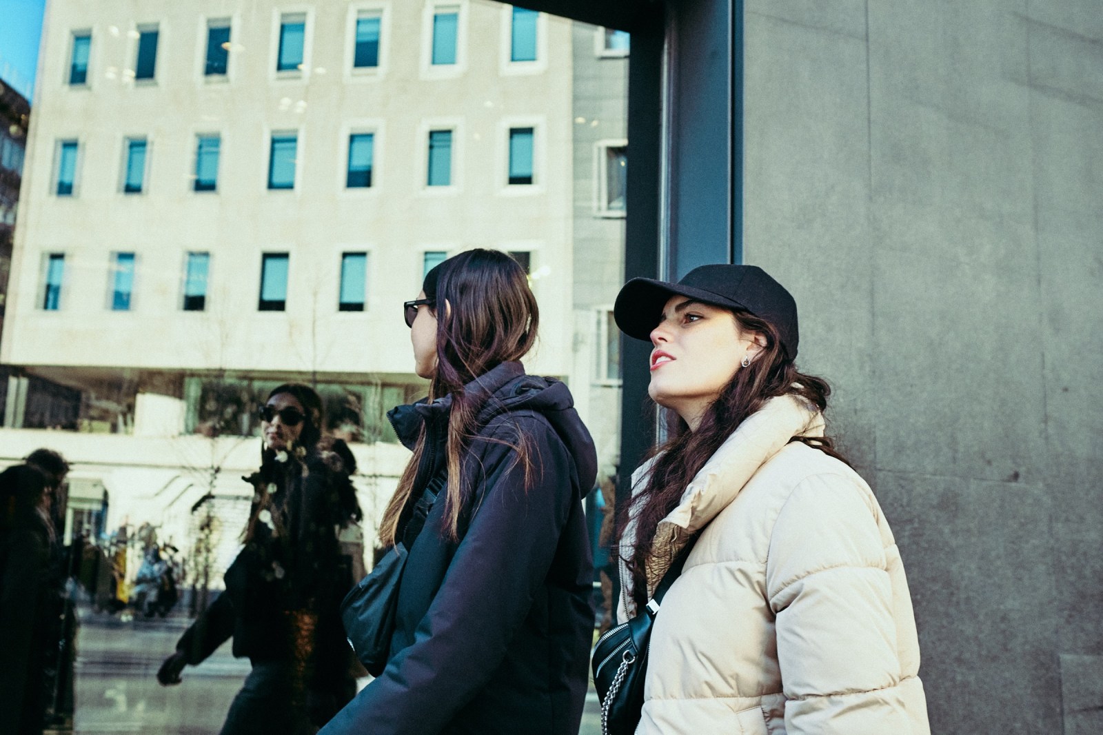 Talleres de Fotografía de Calle en Madrid con Rober Tomás en https://robertomasfoto.com/talleres-de-fotografia/ 
