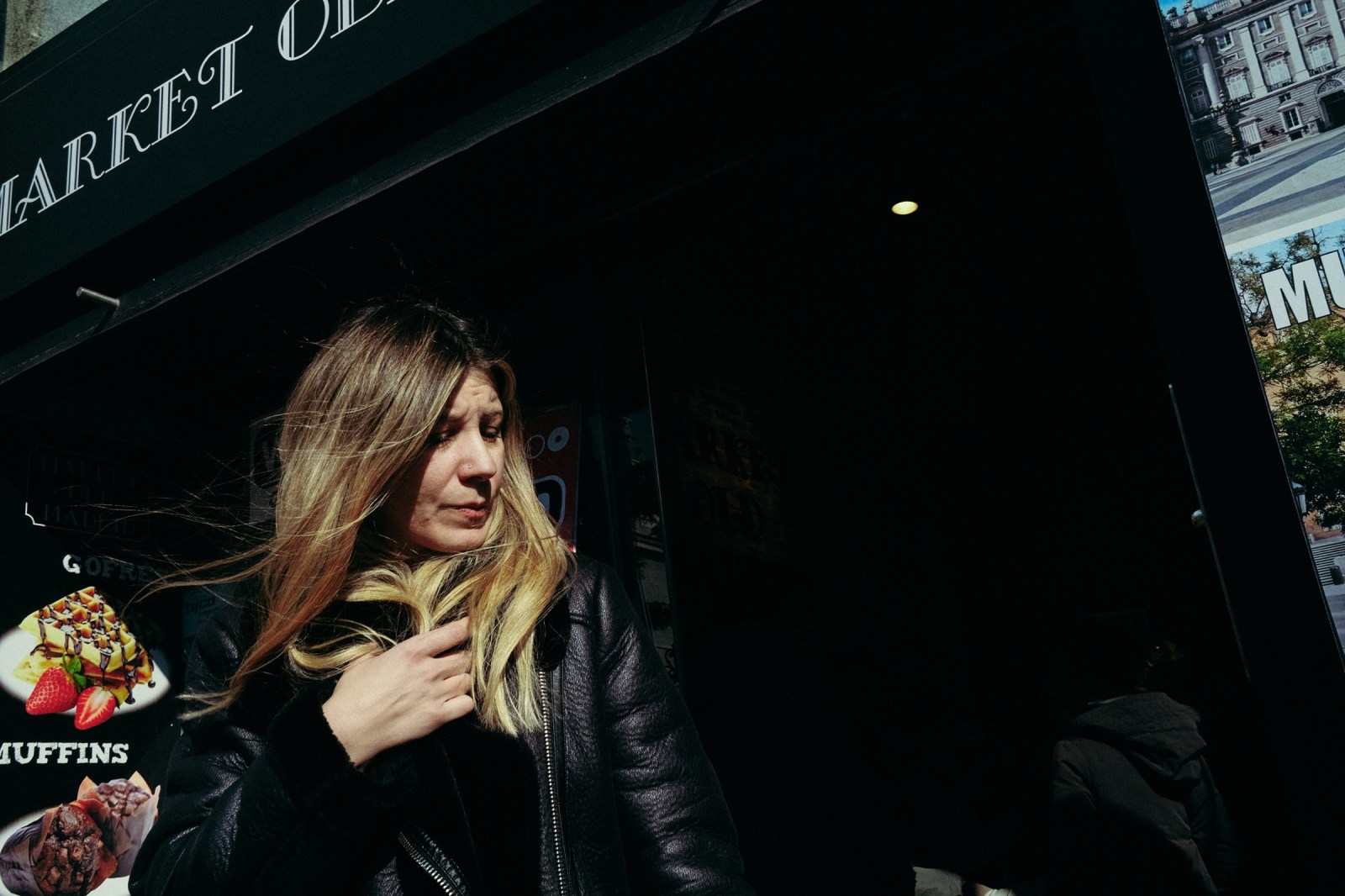 Talleres de Fotografía de Calle en Madrid con Rober Tomás en https://robertomasfoto.com/talleres-de-fotografia/ 