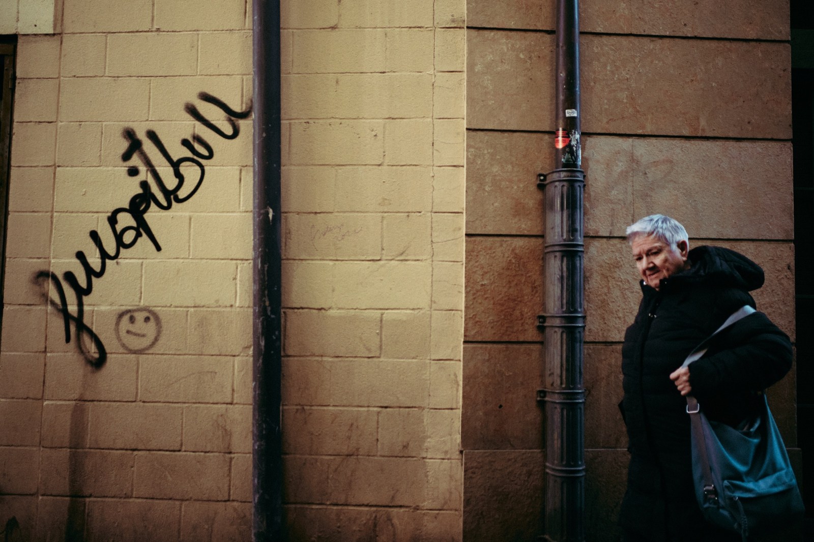 Taller de inmersión en fotografia de calle en Vitoria-gasteiz con Rober Tomás en http://robertomasfoto.com 