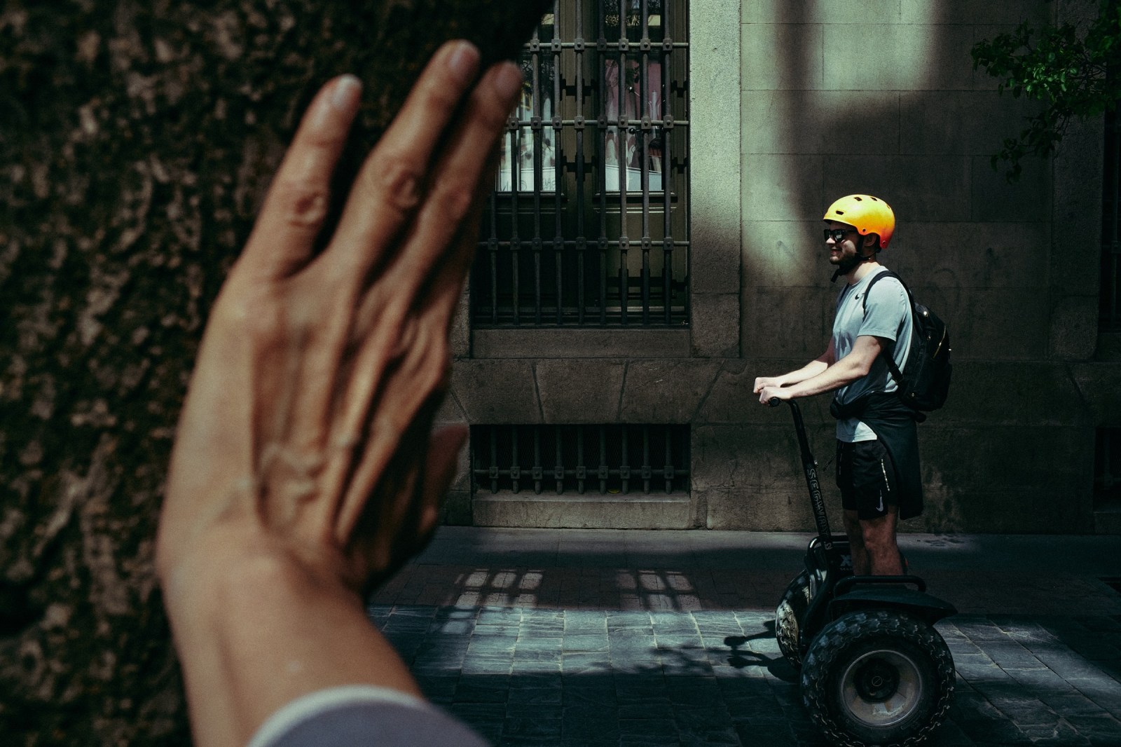 Talleres y cursos de fotografía de calle con Rober Tomas en Madrid