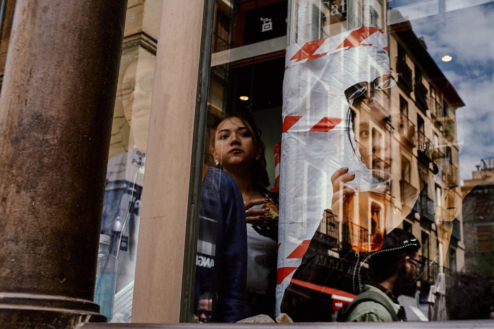 Rober Tomas, http://robertomasfoto.com Taller de Inmersión en Fotografia de Calle en Madrid